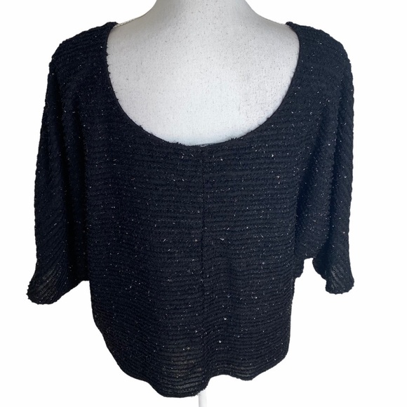Collective Concepts Metallic Knit Top Sz Medium - Picture 4 of 9
